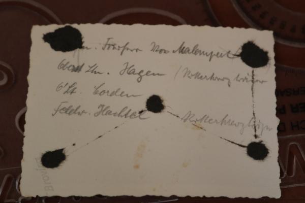 altes Gruppenfoto Stuka Geschwader I ????  Ritterkreuzträger Oberstleutnant Walter Hagen in der Mitte und anscheinend auch FW. Hachtel